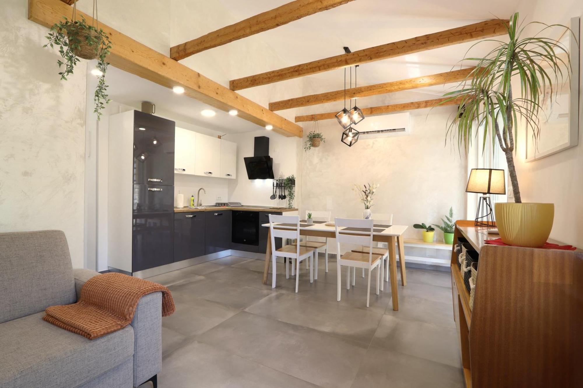 Holiday House "Laurus Garden" With Private Parking Medulin Eksteriør bilde