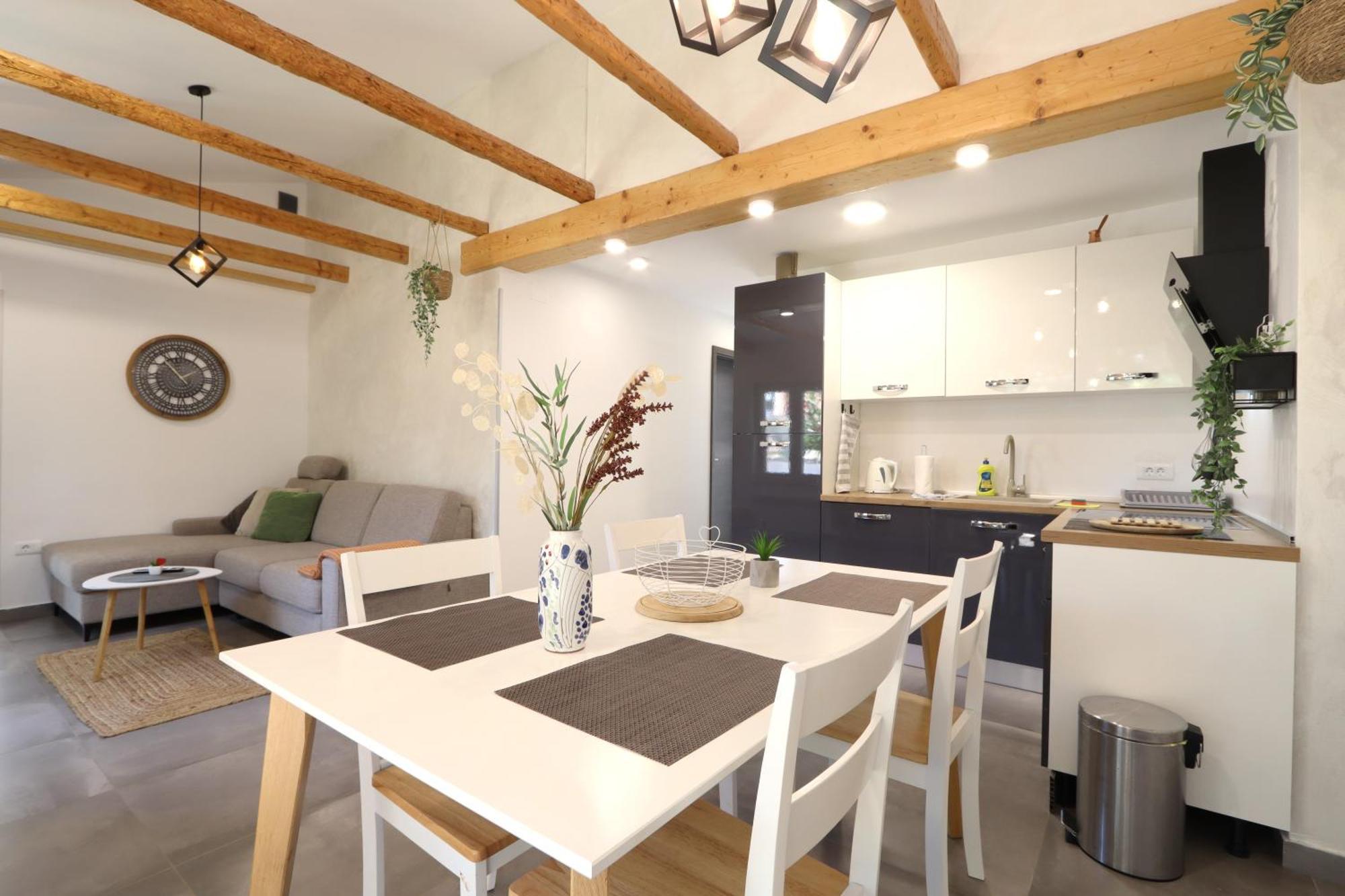 Holiday House "Laurus Garden" With Private Parking Medulin Eksteriør bilde